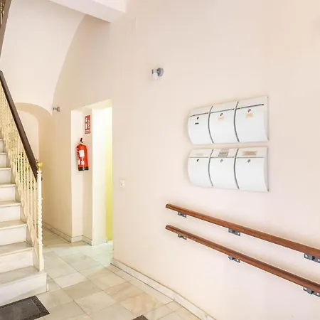 Apartamento Hercules - Vacacional Sevilla Exterior photo